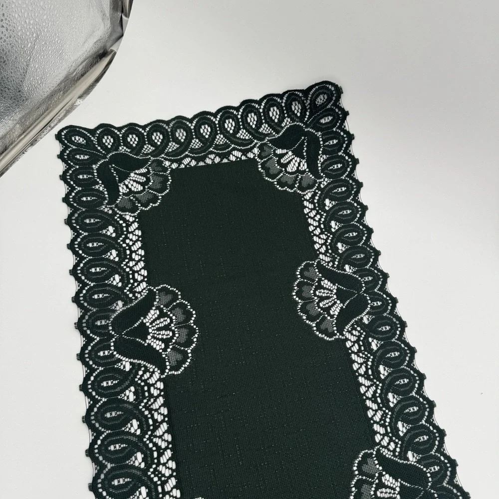 Vintage Green Lace Placemats & Table Runners Set 5 Floral‎ Scalloped Decor